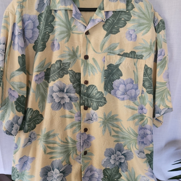 100% Silk floral print "Aloha" shirt from Bermuda Bay, Large - Picture 1 of 4